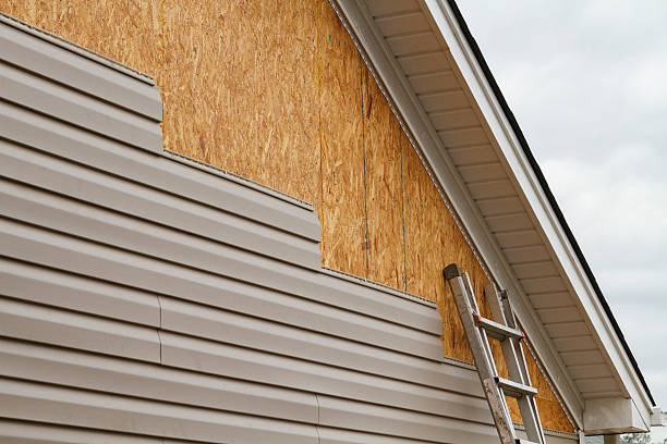 Professional Siding Contractor technician working in Nashport, OH